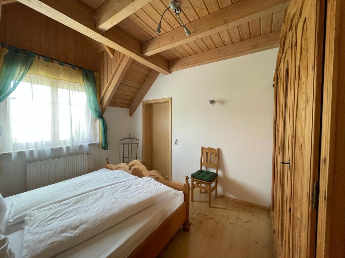 Ferienwohnungen Am Kirchberg Kapplblick Neualbenreuth Exterior foto